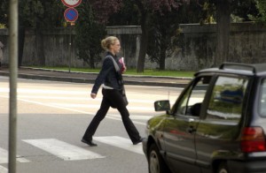 Két fiatal nőt gázoltak el Szolnokon