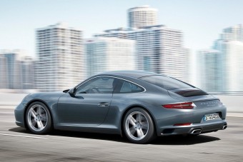 Konnektoros hibrid hajtásláncot kap a Porsche 911