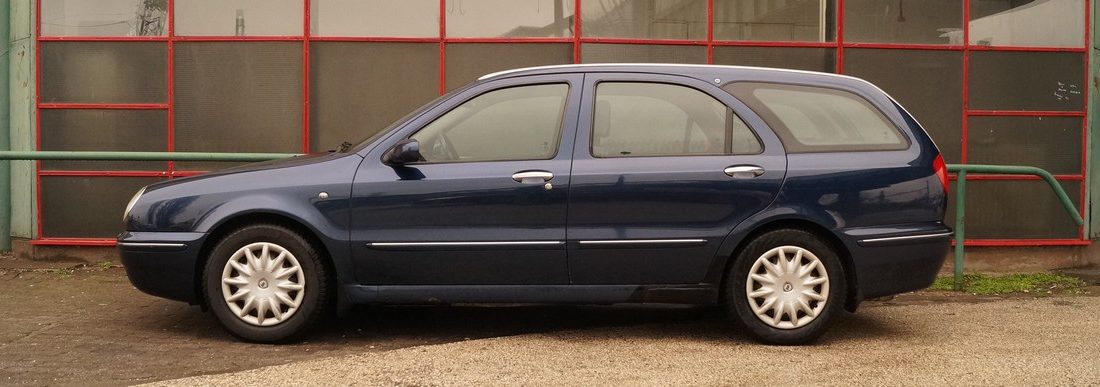 Használt autó: Lancia Lybra SW 1.9JTD – 2001