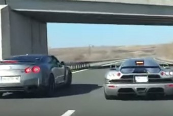 Verseny az autópályán: Nissan GT-R vs. Koenigsegg